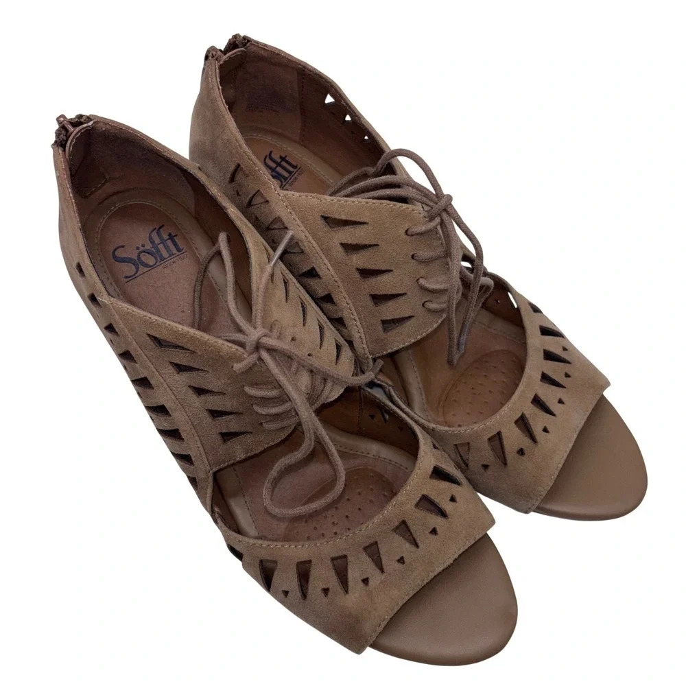 Sofft Womens 11 Taupe Suede Laser Cut Lace Up Wedge Sandals‎ Boho Chic